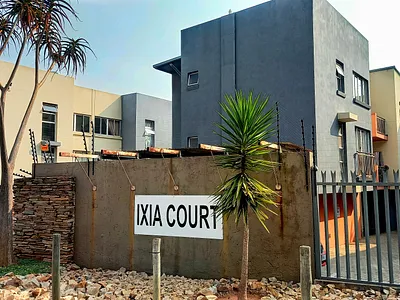 2 Bedroom Apartment For Sale in Pretoria - gY3Y.webp