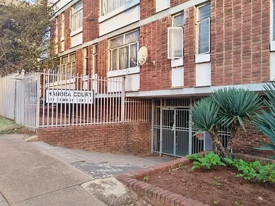 1 Bedroom Apartment For Sale in Pretoria - jT57.webp