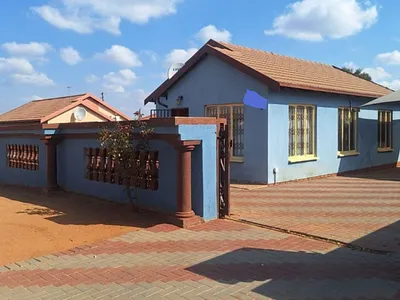 3 Bedroom House For Sale in Soshanguve - N3ZJ.webp
