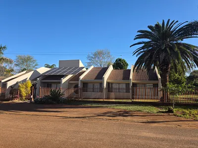 4 Bedroom House For Sale in Mookgopong - fX8S.webp