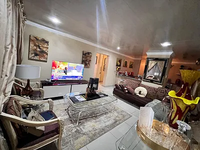 3 Bedroom Apartment For Sale in Pretoria - moml.webp