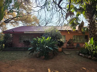 3 Bedroom House For Sale in Mookgopong - 3Trl.webp