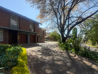 3 Bedroom Apartment For Sale in Pretoria - Xhqx.webp