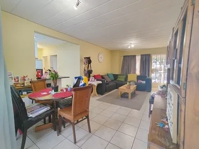 2 Bedroom Apartment For Sale in Pretoria - V1Ot.webp