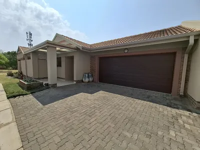 3 Bedroom House For Sale in Pretoria - o7M7.webp