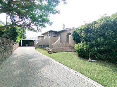 4 Bedroom House For Sale in Pretoria - 4LMn.webp