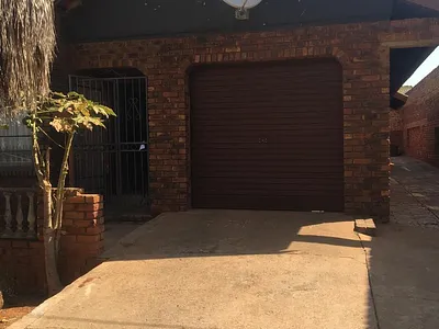 3 Bedroom House For Sale in Pretoria - img