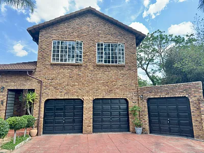 4 Bedroom House For Sale in Pretoria - tEPA.webp