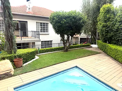 3 Bedroom Apartment For Sale in Pretoria - 1Xdk.webp