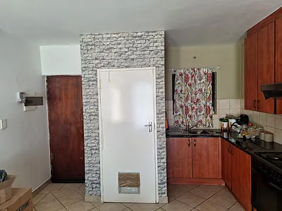 1 Bedroom Apartment For Sale in Pretoria - 3MfG.webp