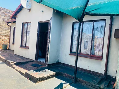 3 Bedroom House For Sale in Pretoria - 0GrW.webp