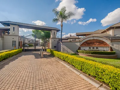 4 Bedroom House For Sale in Pretoria - 8enX.webp