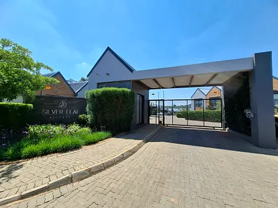 2 Bedroom Townhouse For Sale in Pretoria - nduM.webp