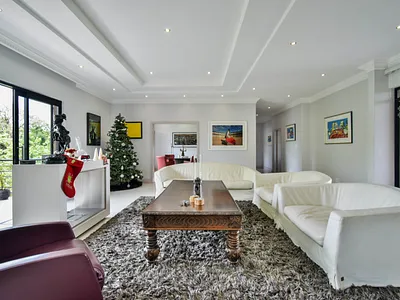 2 Bedroom Apartment For Sale in Johannesburg - r6iI.webp