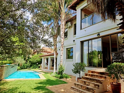 4 Bedroom House For Sale in Hartbeespoort - XAei.webp