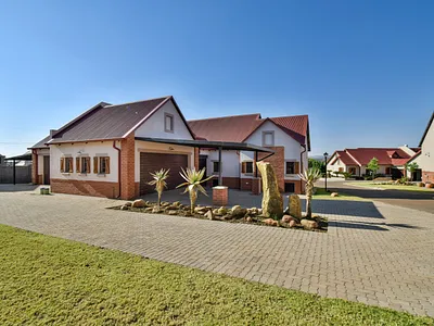 2 Bedroom House For Sale in Pretoria - lQBc.webp