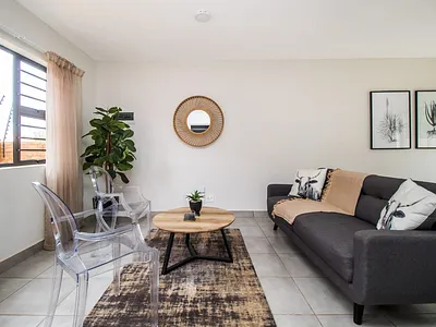 4 Bedroom Townhouse For Sale in Pretoria - 3JTg.webp