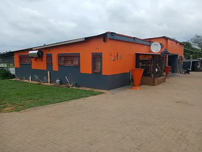 35 Bedroom House For Sale in Wonderboom - w9fW.webp