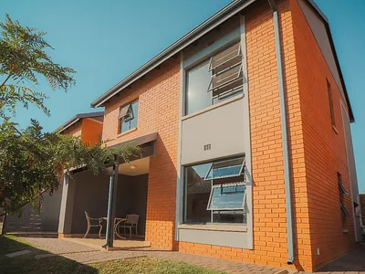 3 Bedroom Townhouse For Sale in Pretoria - tg6B.webp