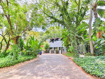 6 Bedroom House For Sale in Pretoria - coOg.webp