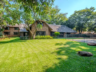 6 Bedroom House For Sale in Pretoria - 2iCR.webp