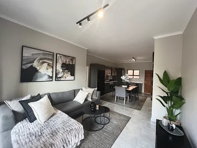 3 Bedroom Townhouse For Sale in Pretoria - zzMz.webp