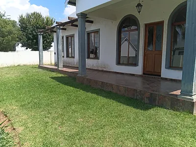 3 Bedroom Townhouse For Sale in Witbank - WLpv.webp