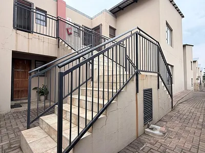 2 Bedroom Apartment For Sale in Hartbeespoort - FfBm.webp