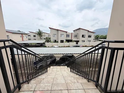 2 Bedroom Apartment For Sale in Hartbeespoort - b00P.webp