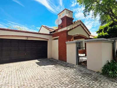 2 Bedroom Townhouse For Sale in Pretoria - Md2l.webp