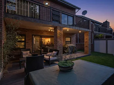 3 Bedroom Townhouse For Sale in Pretoria - bJLh.webp