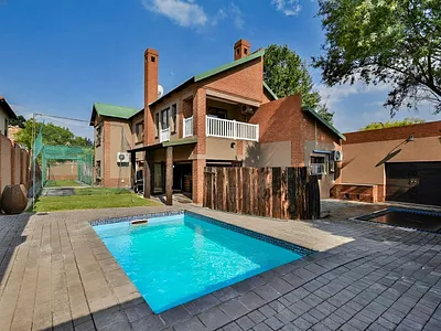 5 Bedroom House For Sale in Pretoria - N2mM.webp
