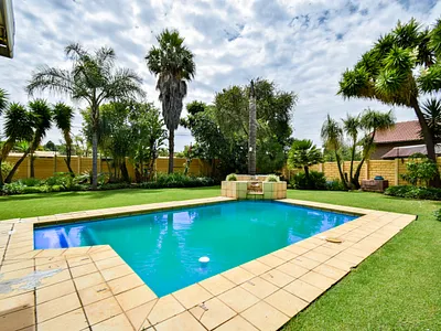 4 Bedroom House For Sale in Pretoria - 1B4W.webp