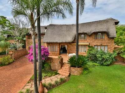 4 Bedroom Townhouse For Sale in Pretoria - sUt1.webp