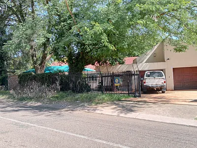 4 Bedroom House For Sale in Pretoria - lILb.webp