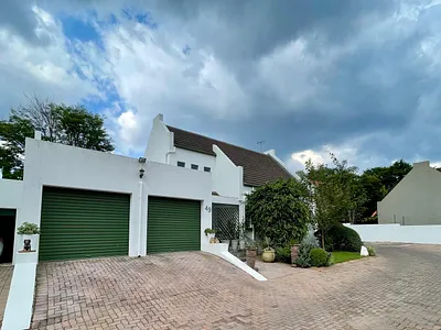 3 Bedroom House For Sale in Pretoria - ZDn9.webp