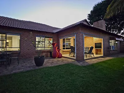 3 Bedroom Townhouse For Sale in Pretoria - Aegh.webp