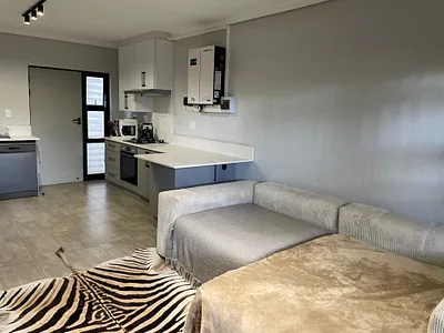 2 Bedroom Townhouse For Sale in Pretoria - orEN.webp