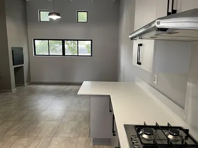 2 Bedroom Townhouse For Sale in Pretoria - taYy.webp