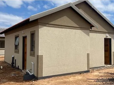 3 Bedroom House For Sale in Akasia - Vn1w.webp