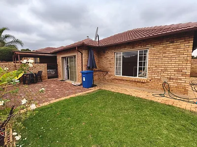 2 Bedroom Townhouse For Sale in Centurion - img