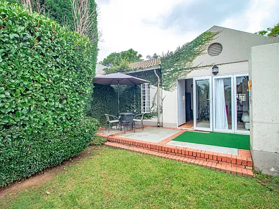 2 Bedroom Townhouse For Sale in Pretoria - JtDy.webp