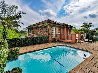 5 Bedroom Townhouse For Sale in Pretoria - SpW6.webp
