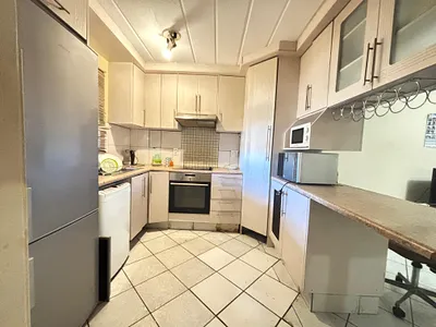3 Bedroom Townhouse For Sale in Centurion - WHjw.webp
