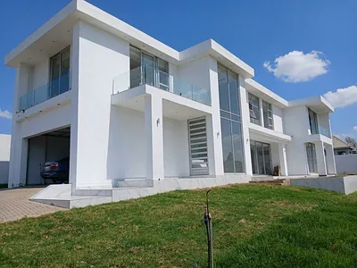 4 Bedroom House To Rent in Pretoria - baTi.webp