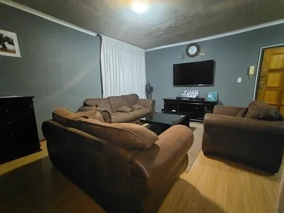 2 Bedroom Apartment For Sale in Pretoria - gqnh.webp