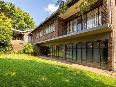 4 Bedroom House For Sale in Pretoria - Lhn0.webp