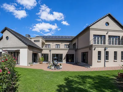 4 Bedroom Townhouse For Sale in Pretoria - E6e7.webp