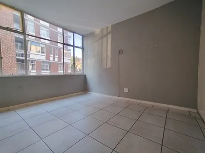 2 Bedroom Apartment For Sale in Pretoria - Y325.webp