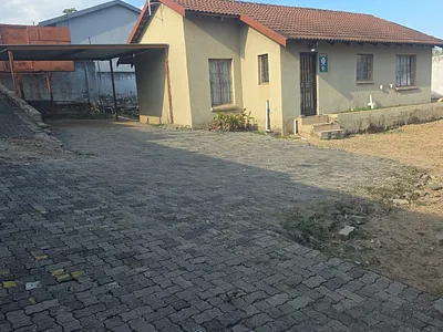 3 Bedroom House To Rent in Nelspruit - TB6s.webp